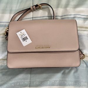 Michael Kors Lg Gusset Crossbody